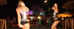 Zeppelin beach club