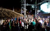 Pjena party u Santos beach clubu