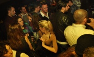 Johnnie Walker pub party subota