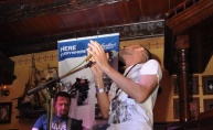 Radio Luksemburg u Riveru