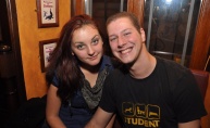 River pub sa mladima