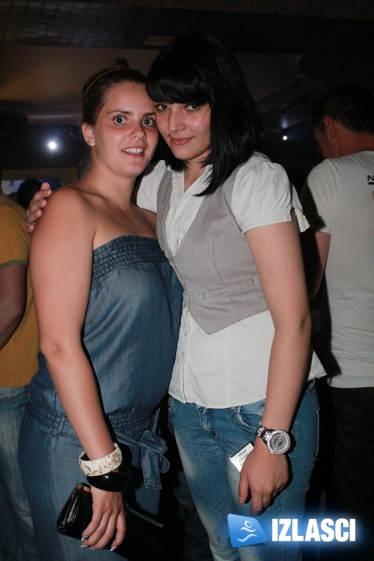 Srijeda u Acapulcu uz Acapulco band i DJ Babca