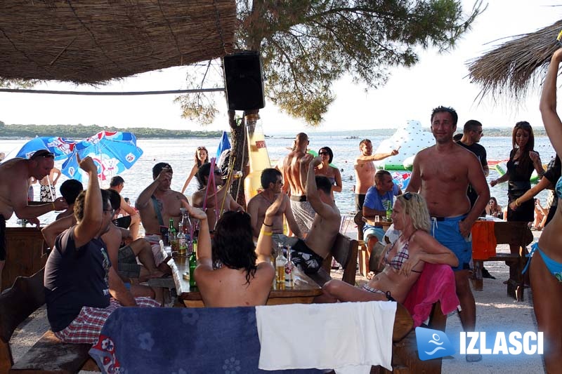 Desperados party u beach baru Pacino
