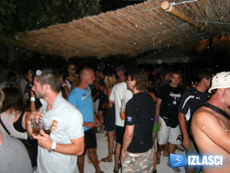Desperados party u beach baru Pacino