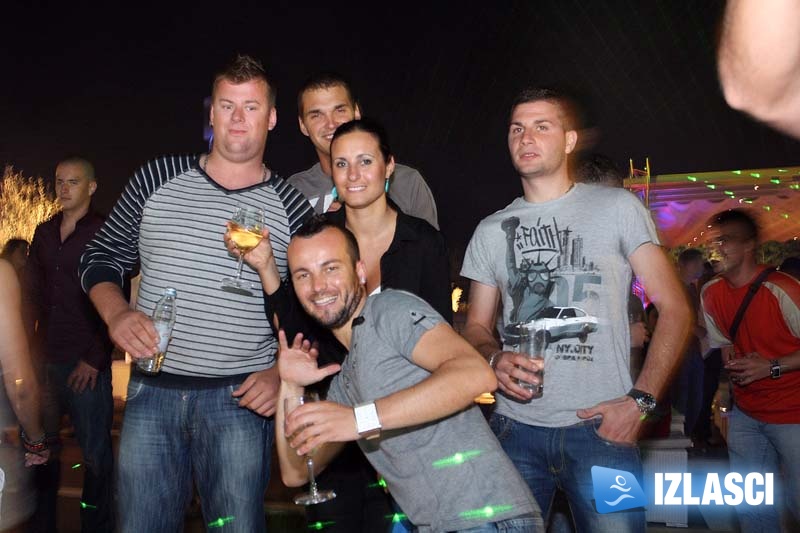 Veliko otvorenje kluba Lighthouse uz Sonique