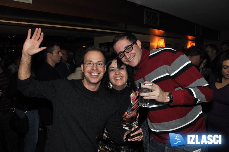 Red party u Phanas pubu