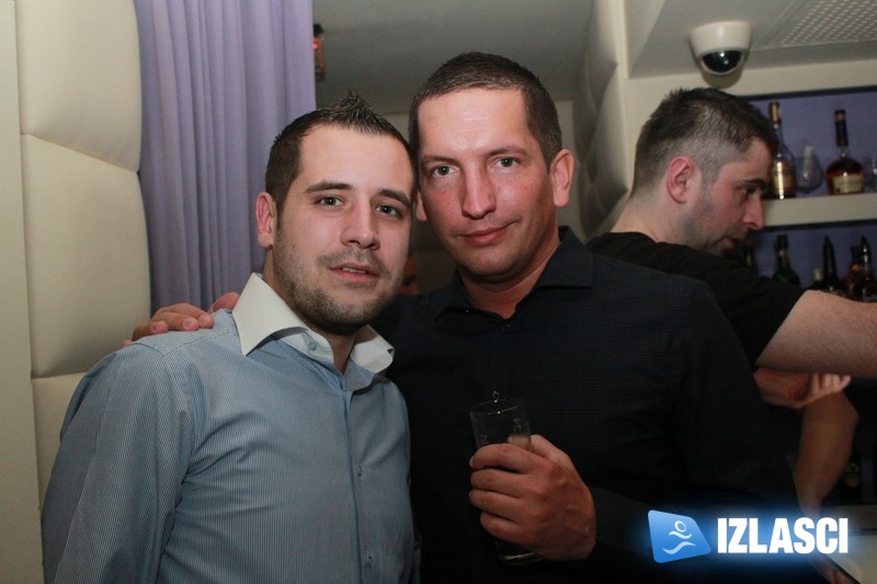 Pithna InDaHouse dobrim beatom užario Club Boa