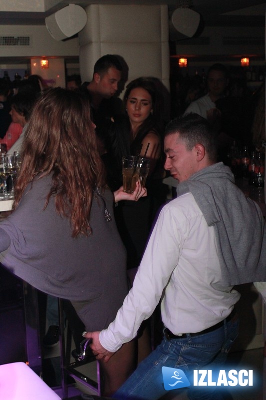 Pithna InDaHouse dobrim beatom užario Club Boa