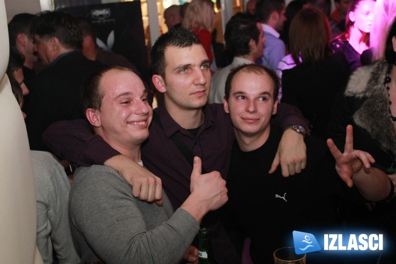 Pithna InDaHouse dobrim beatom užario Club Boa
