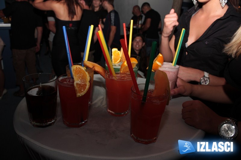 Otvorenje Cocktail bara Noštromo