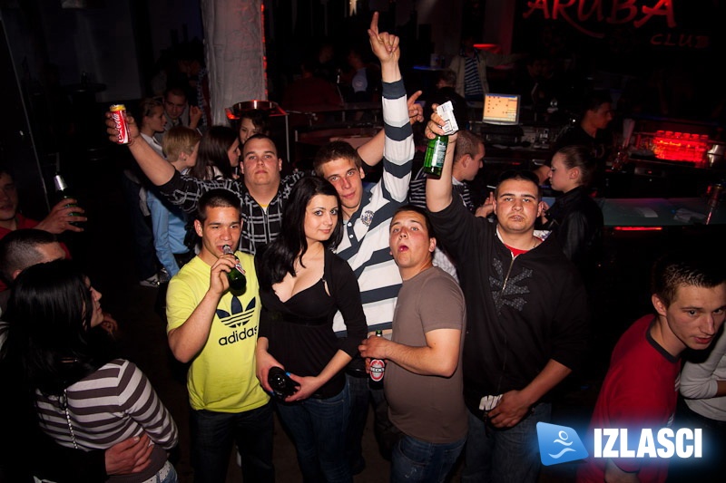 Sređeni komadi u Aruba Clubu