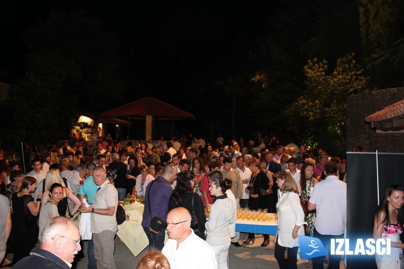 Opatijska Ljetna pozornica očarana Oliverovim nastupom