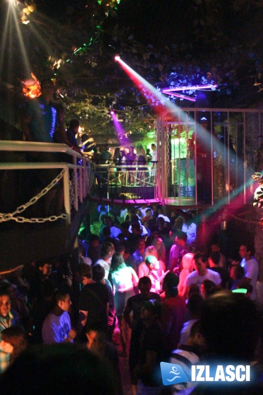 Nastup DJ Playa u klubu Jungle na Krku