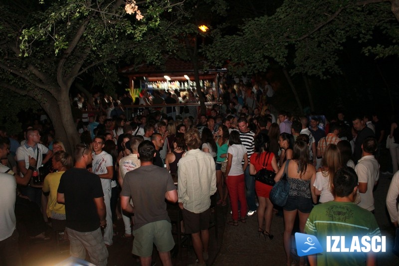 Otvorenje Phanas beach bara