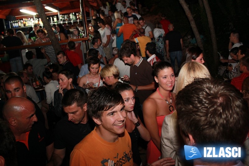 Otvorenje Phanas beach bara