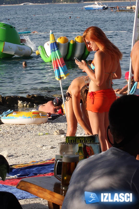 Ljetna špica u Beach baru Pacino