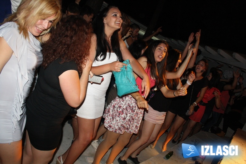 Aqua bar, Biograd