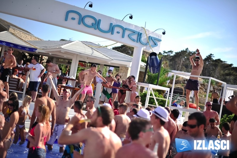 Aquarius after beach party