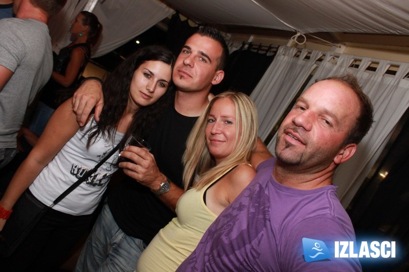 Casanova beach bar