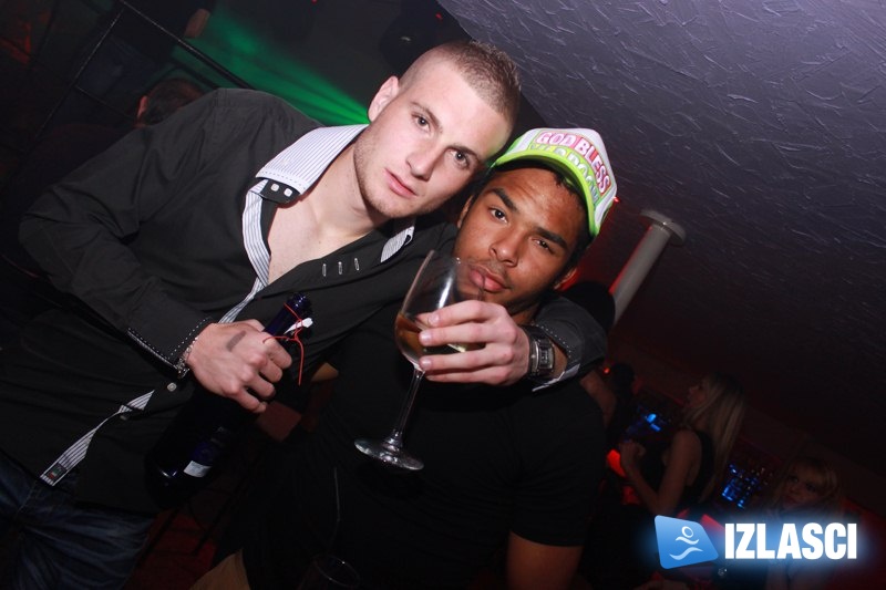 Club Plava subotom