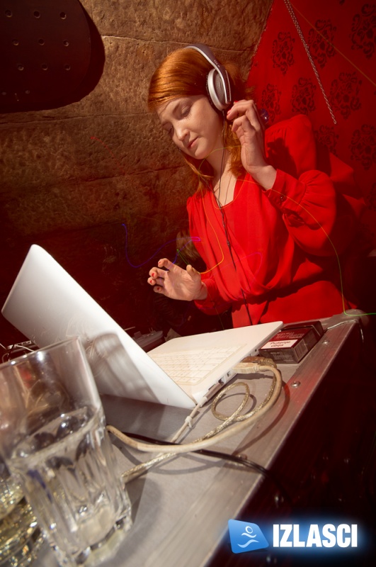 Nina Hudej & Miće Mace @ Tunel