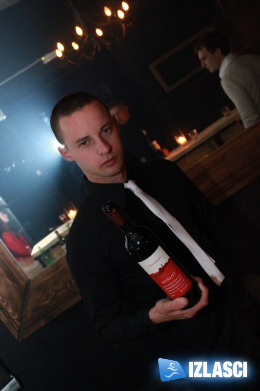 Nova godina - Club Onyx, Pazin: Ludilo uz DJ Corrada