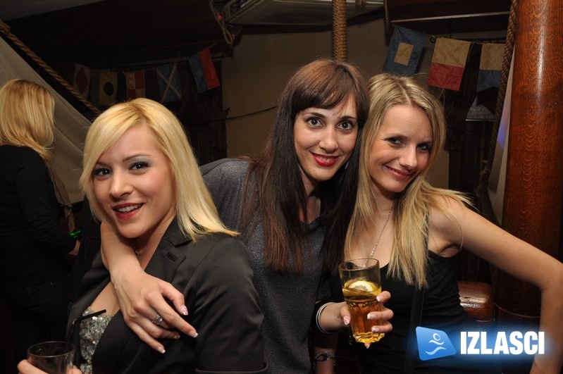 Phanas pub subotom