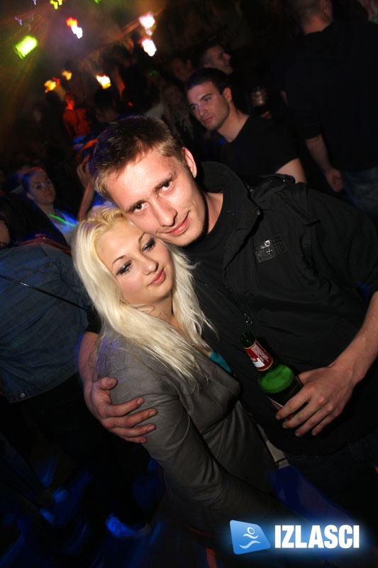 Student party u Klubu Uljanik