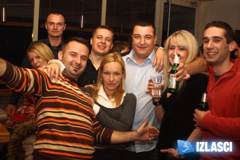 Ritmovi ludih sedamdesetih rasplesali Maat bar