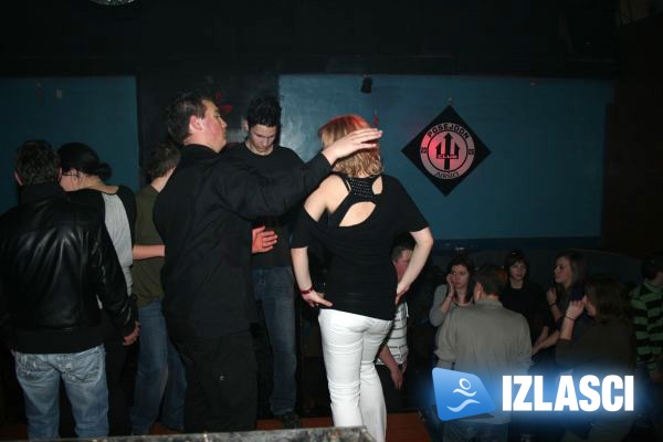 Subotom veselo u krcatom Zenu i Posejdonu